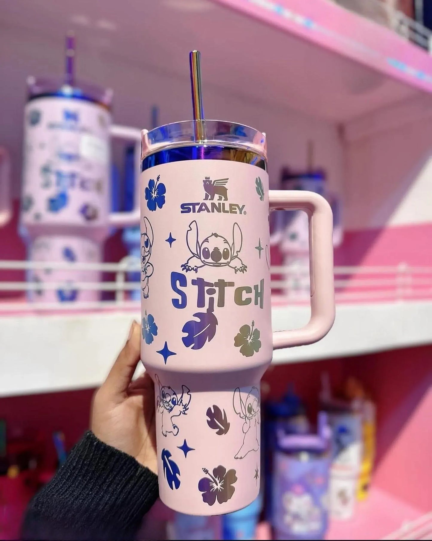 đ„€ Copo TĂ©rmico Lilo & Stitch Oficial 1,18L + Pingente Brinde