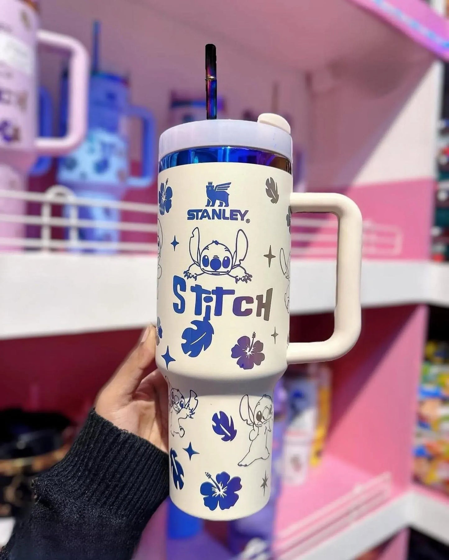 đ„€ Copo TĂ©rmico Lilo & Stitch Oficial 1,18L + Pingente Brinde