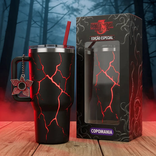⚡ Copo Térmico Stranger Things + Pingente Demogorgon 1,15 L